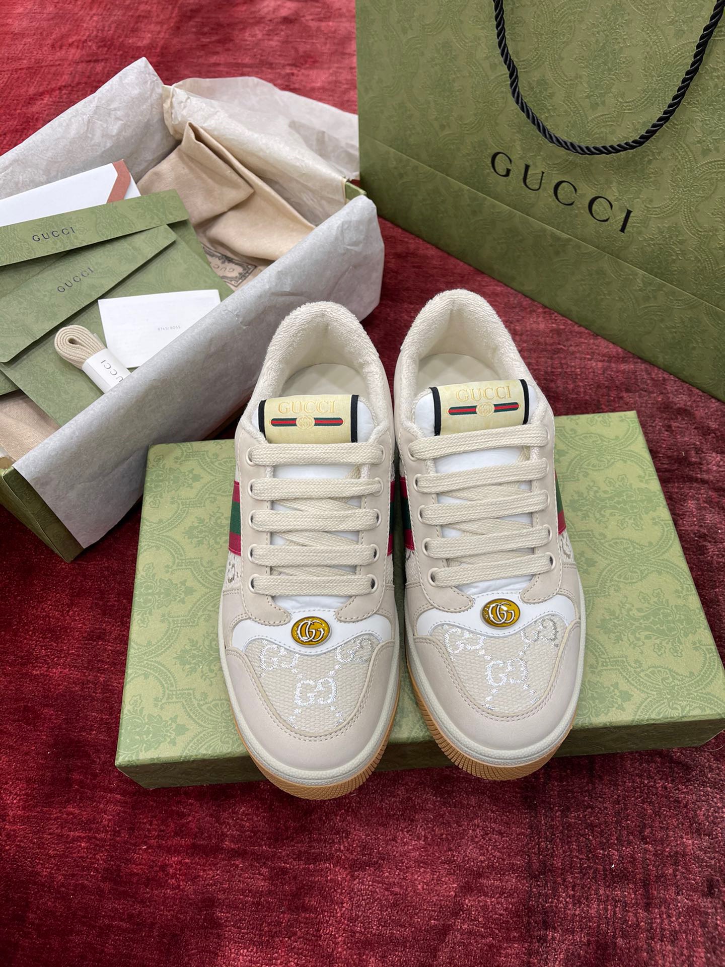 fb638e_1e3f6134325e4c6eb1d292351aa57612mv2.jpg Gucci Dirty Shoes - Image 1
