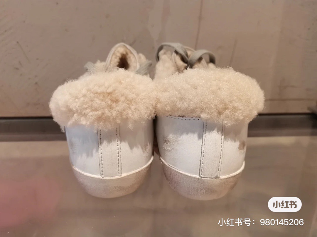 Golden Goose Small Wool Dirty Shoes - Image 10