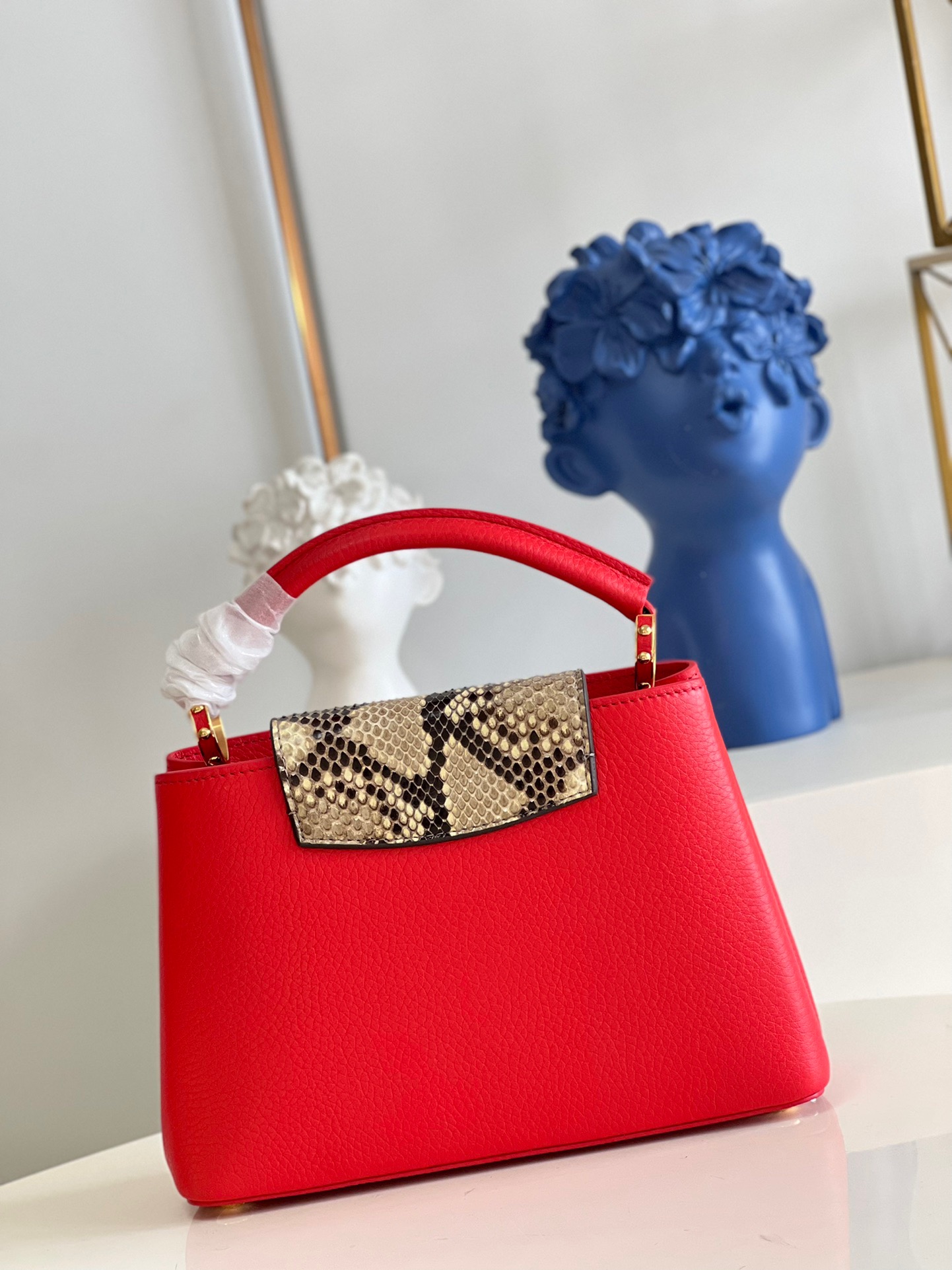 Louis Vuitton Capucines BB Small Handbag in Red&Snake - Image 3
