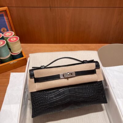 Kelly Pochette Matte Alligator Noir