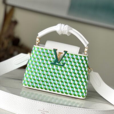 Louis Vuitton Capucines BB Small Handbag in Embroidery Bloom