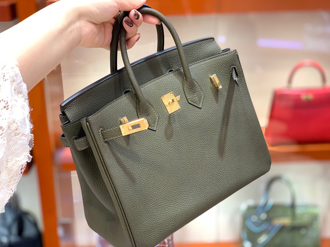 fb638e_22bbc45269994ad693932e94e2232906mv2.jpg Birkin 25 Togo Jungle Green - Image 1