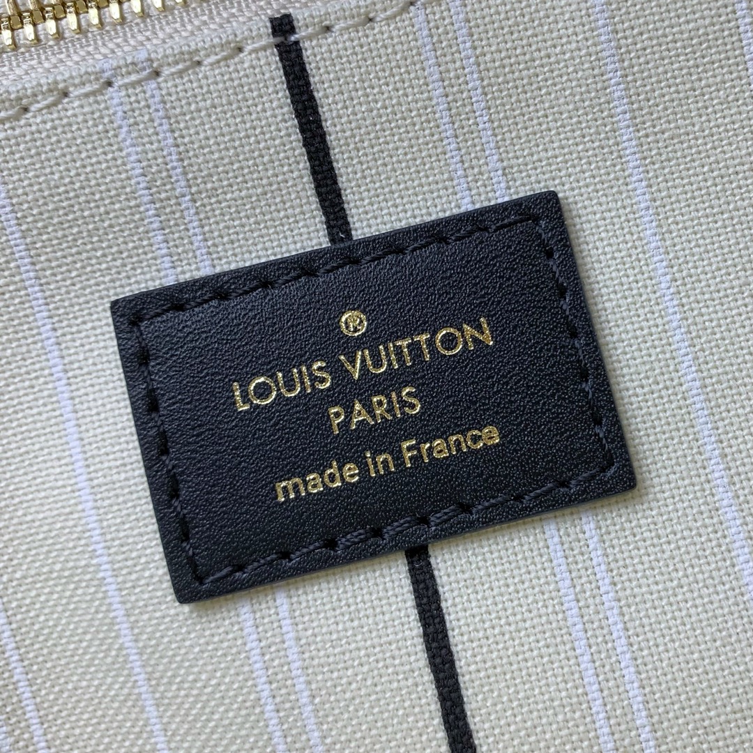 Louis Vuitton Craie&Black - Image 10