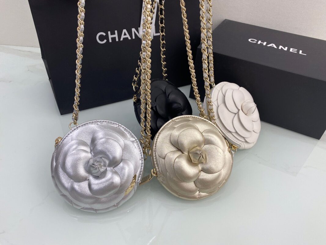 Chanel 21 Camillia Pouch