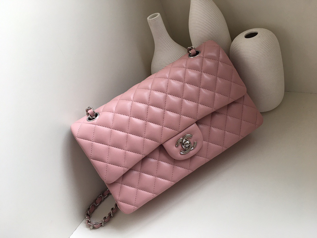 fb638e_2534792c44b64e6085464866b58e9d28mv2.jpg Chanel Classic Flap 25 Jumbo Nude Pink - Image 1