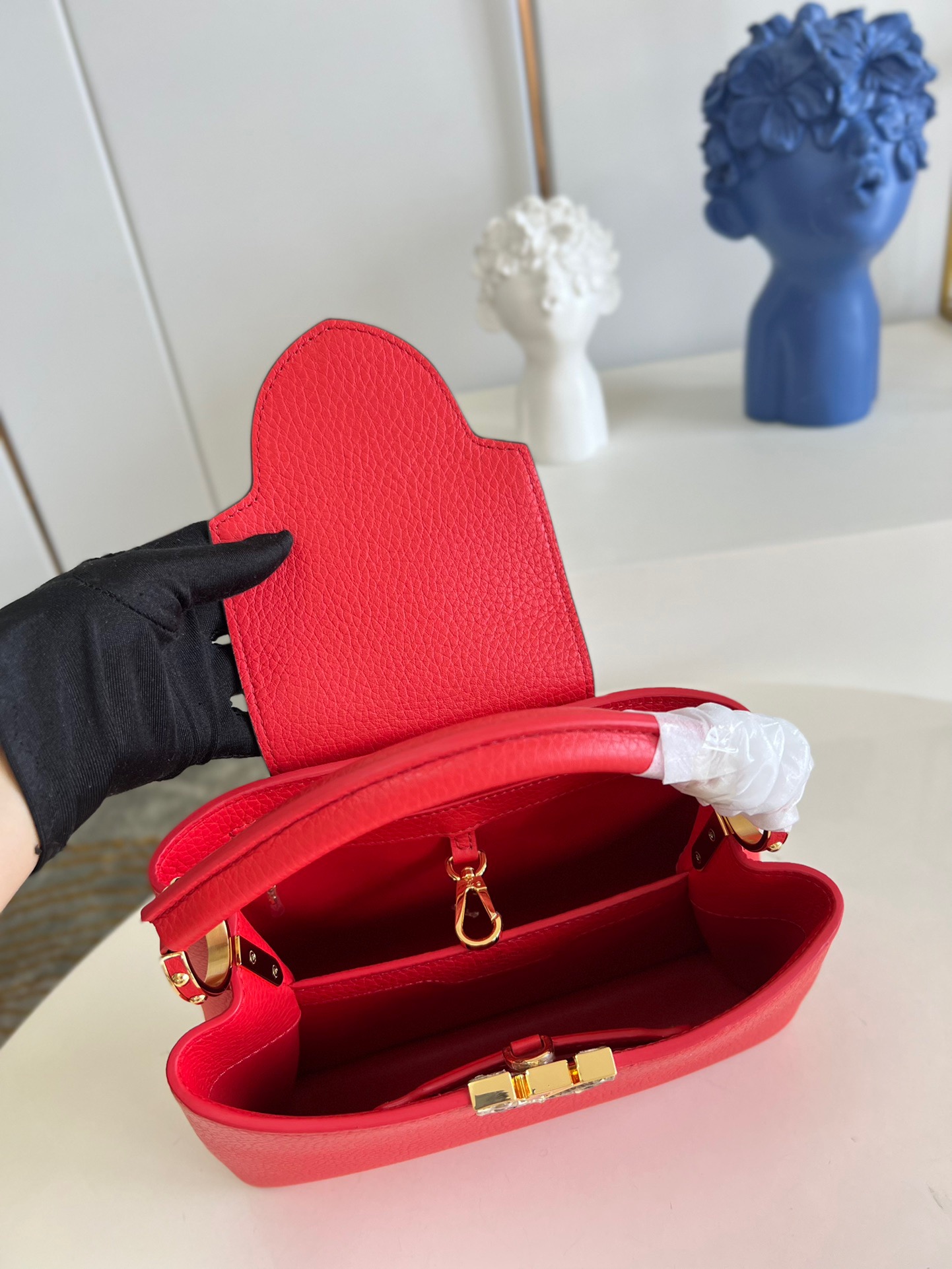 Louis Vuitton Capucines BB Small Handbag in Red&Snake - Image 9