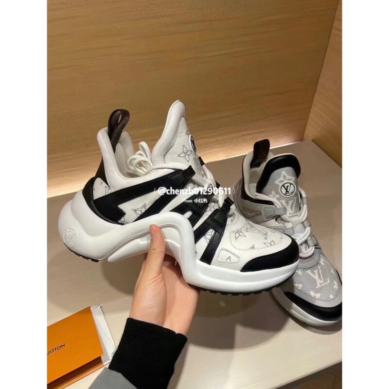 Louis Vuitton Sneakers