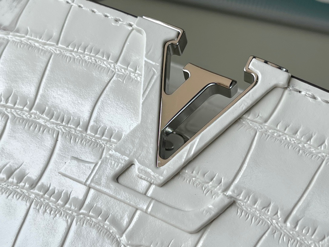 Louis Vuitton Capucines Mini Handbag in White Crocodile Pattern - Image 6