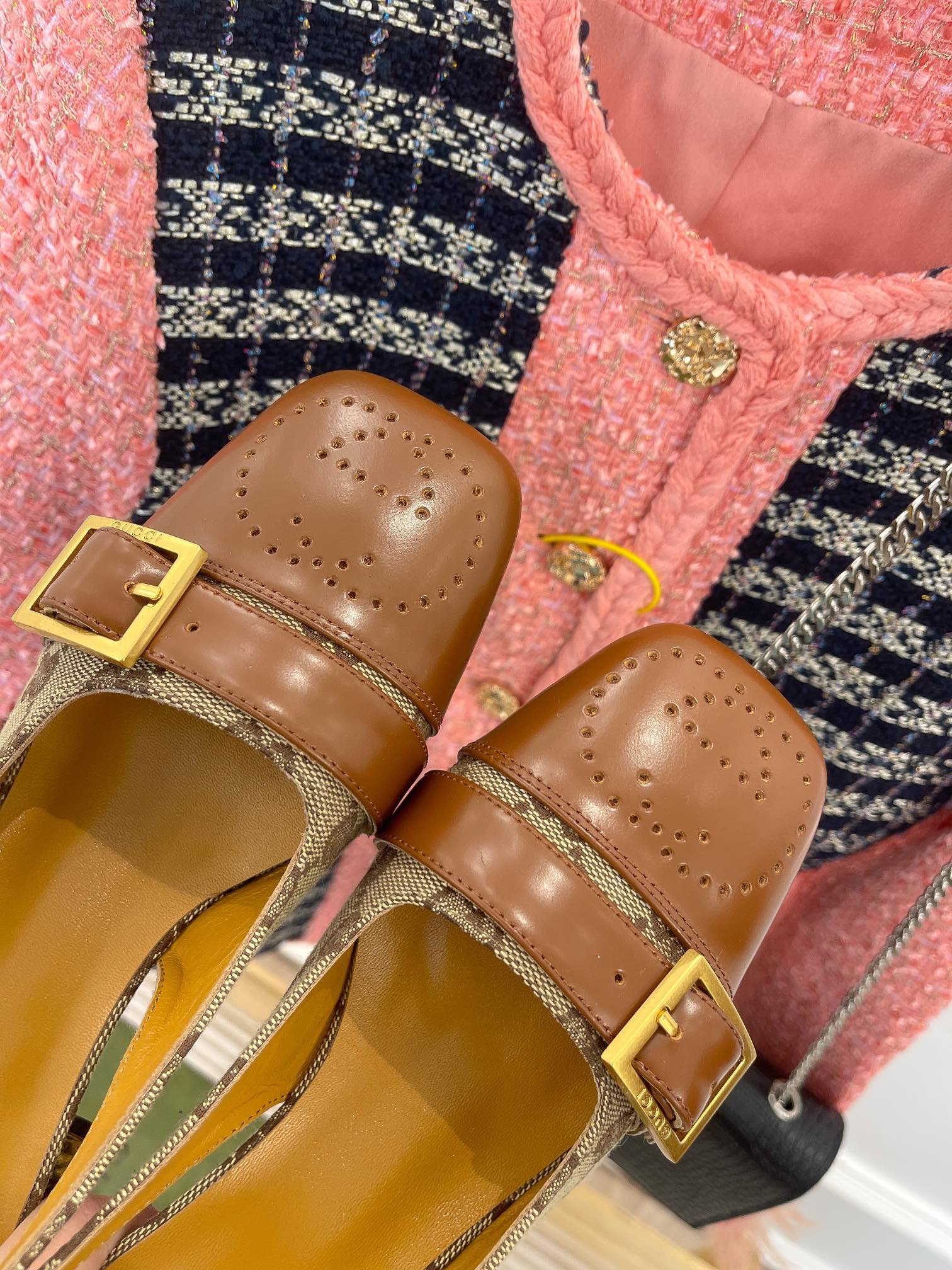 Gucci slingback sandals - Image 9