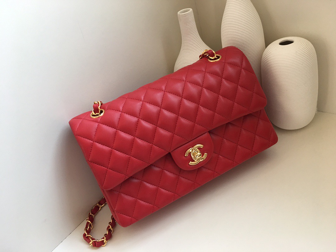 fb638e_2b475c7463a3484496f931f0843473edmv2.jpg Chanel Classic Flap 25 Red - Image 1