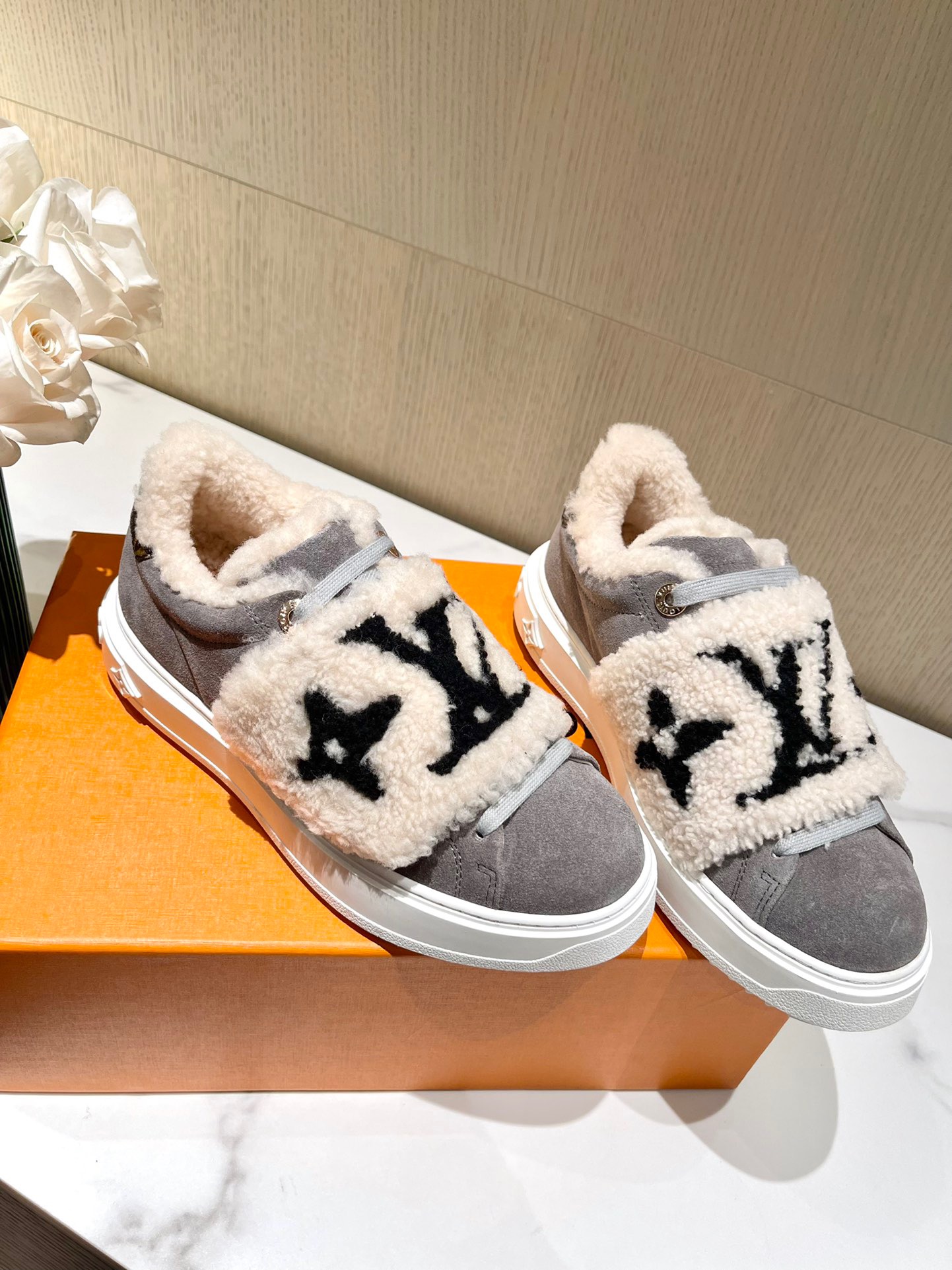 Louis Vuitton Wool Trainers - Image 5