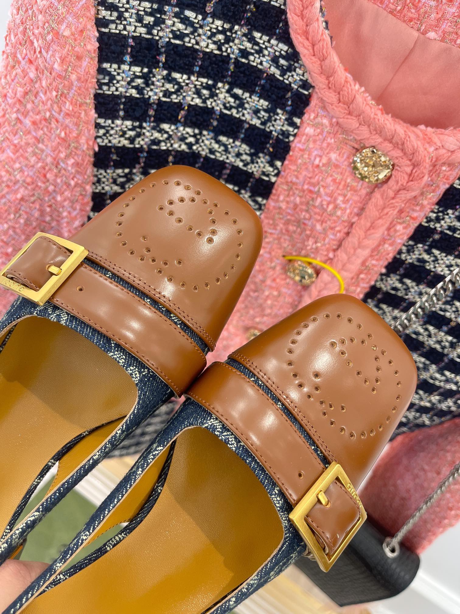 Gucci slingback sandals - Image 8