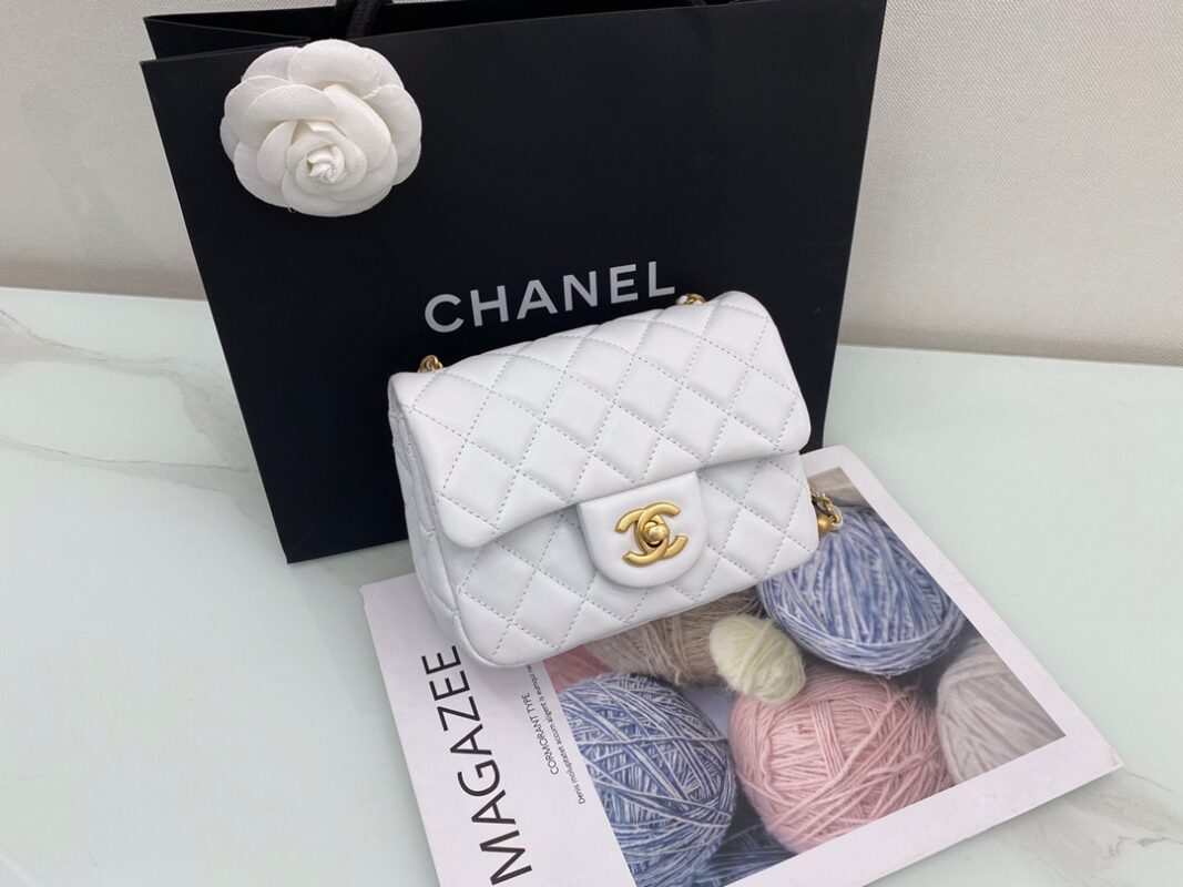 Chanel Classic Flap 17 White