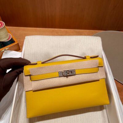 Pochette 22 Amber Yellow