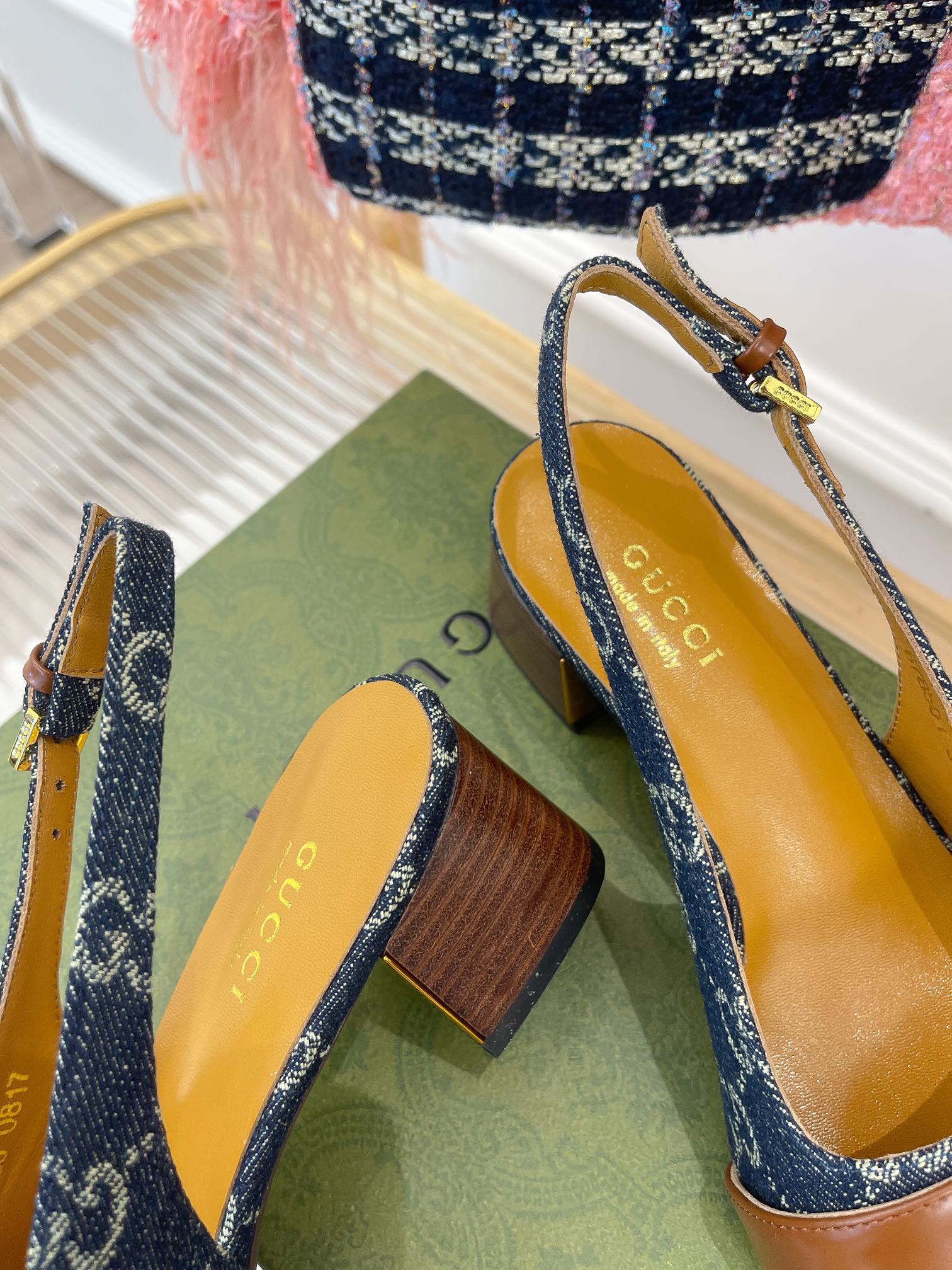 Gucci slingback sandals - Image 9