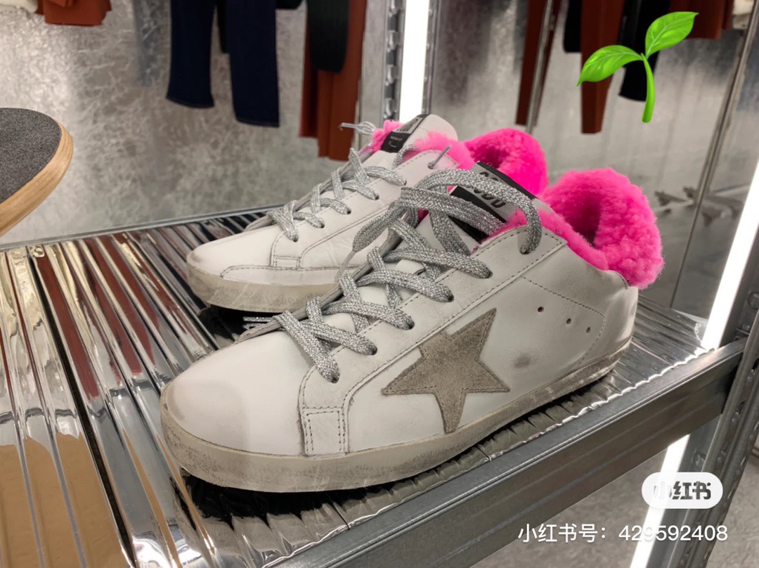 Golden Goose Small Wool Dirty Shoes - Image 9