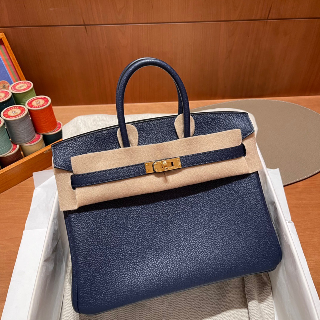 fb638e_3bb5cf025b5341e2ad7ed8d1054387c8mv2.jpg Birkin 25 Togo Deep Blue - Image 1