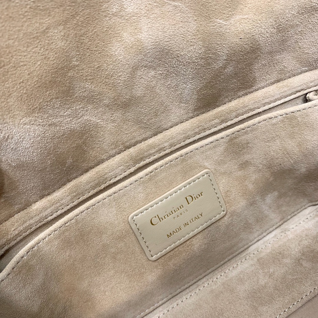 Dior Lady D-joy 26 Bag in Apricot - Image 10