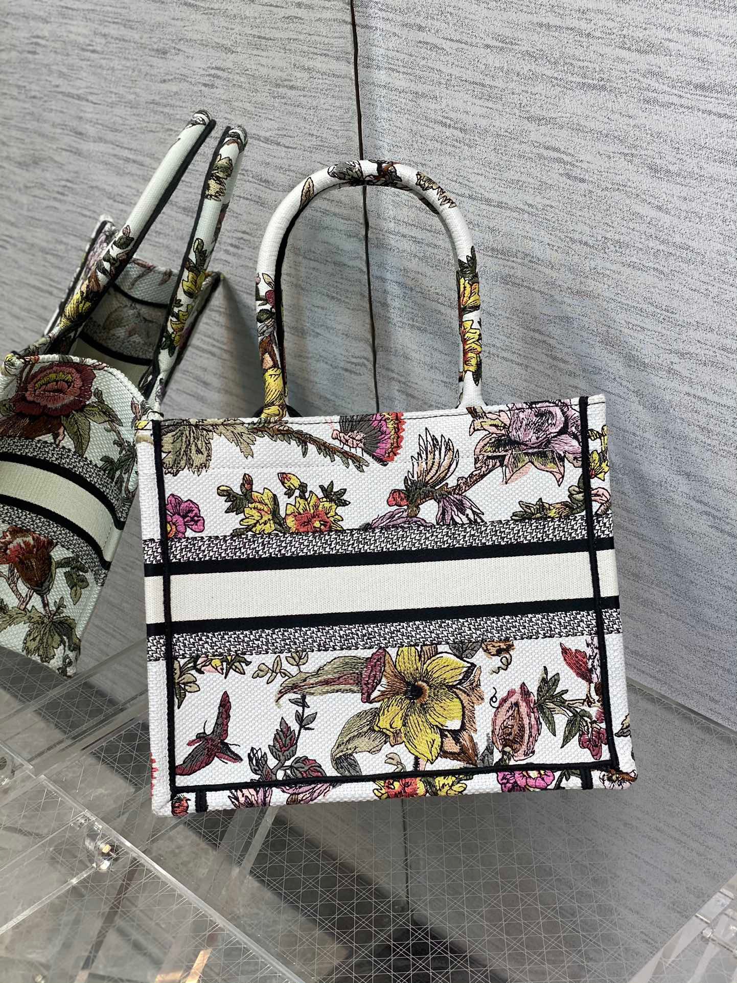 Dior Small Granville Garden Tote Bag - Image 3
