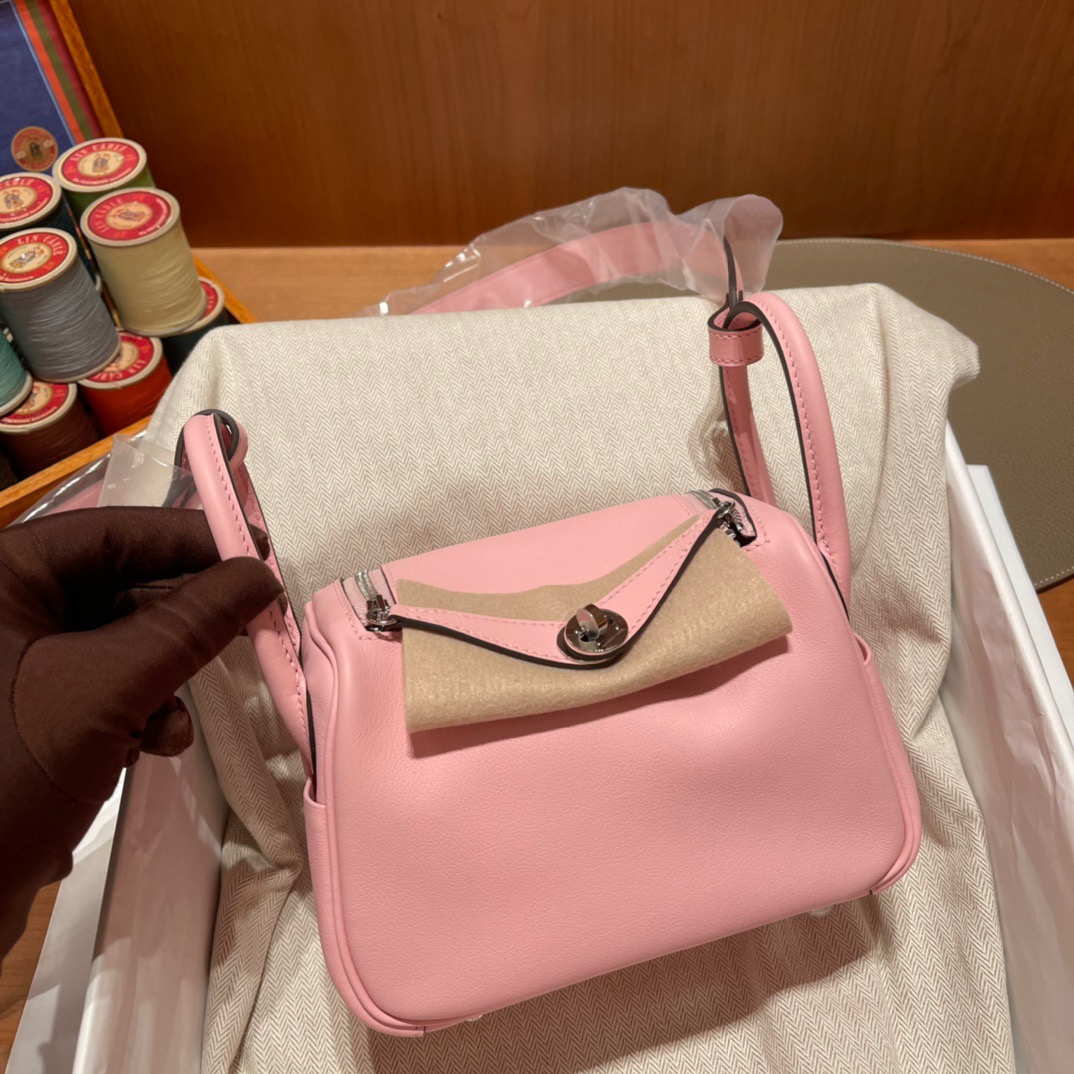 fb638e_4e7f1accec2b460b98ae6a3a4a60c424mv2.jpg Mini Lindy Swift Rose Sakura - Image 1