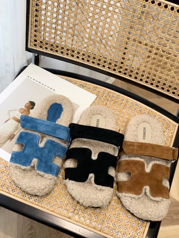 Hermes wool slippers