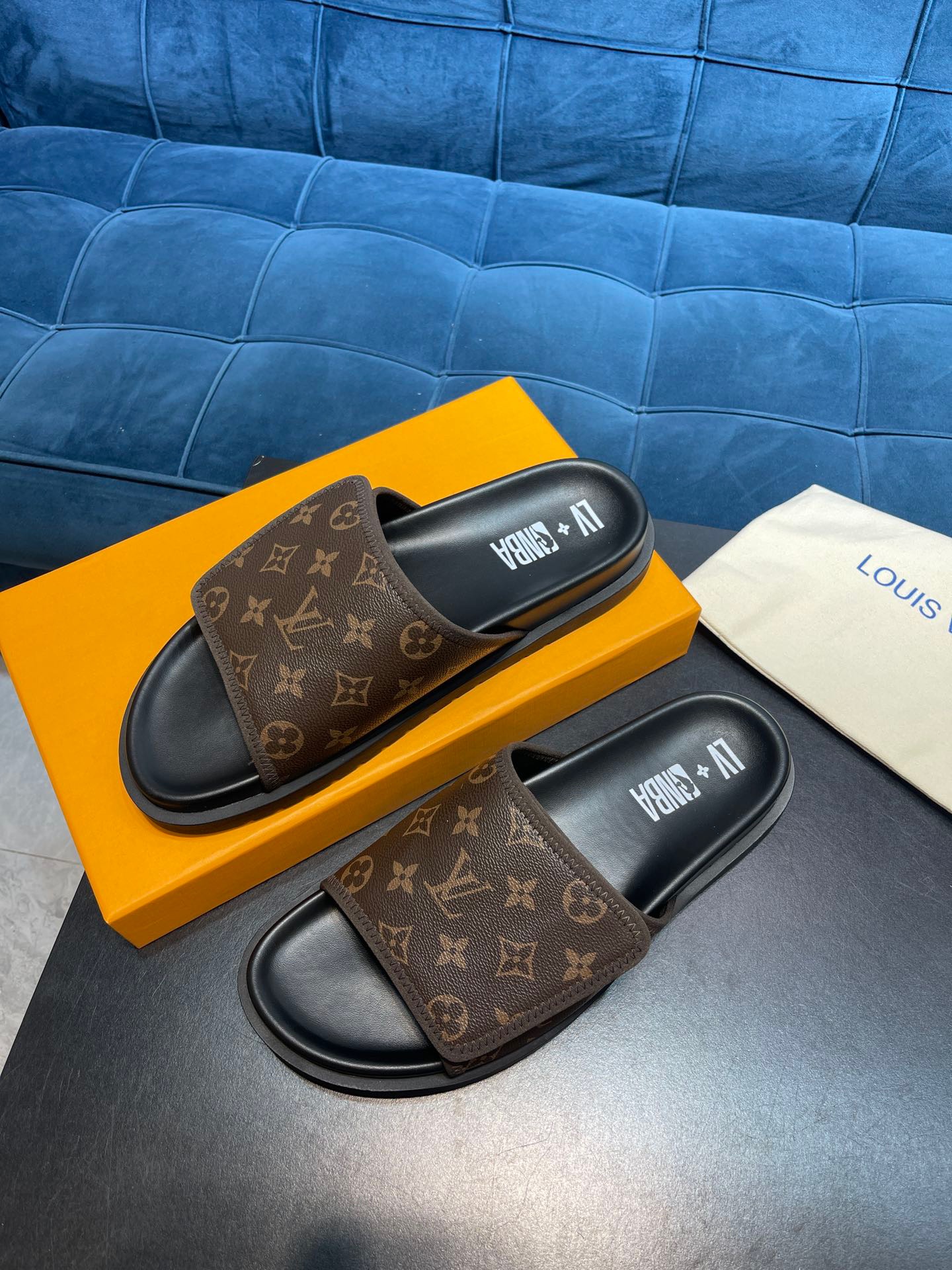 Louis Vuitton luxury sandals - Image 10