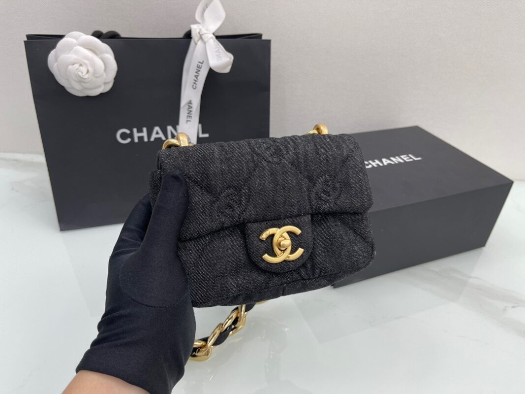 Chanel 22S