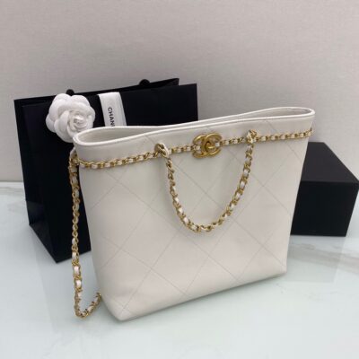 Chanel 21 White