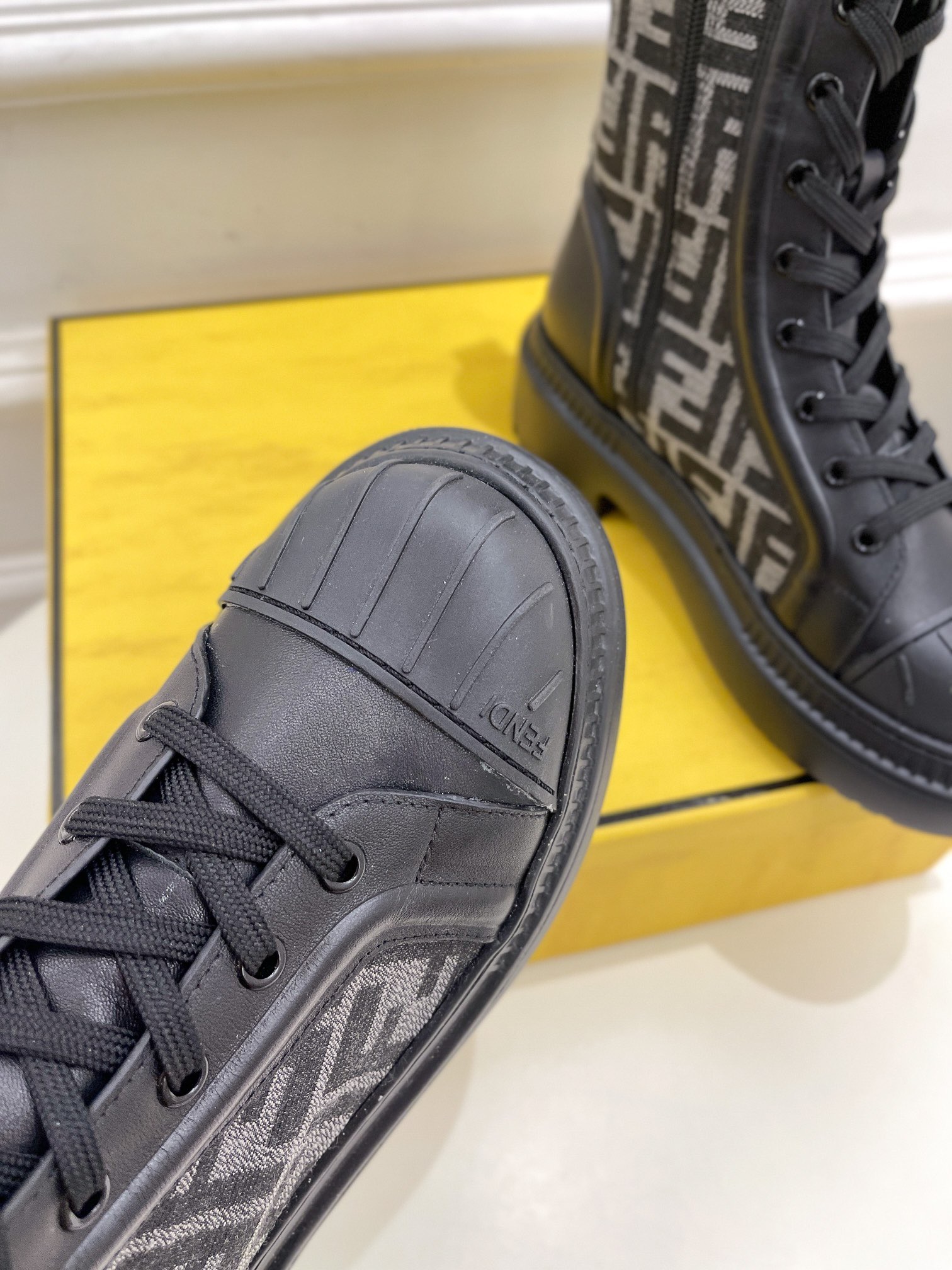 Fendi Lace-up Ankle Boots - Image 7