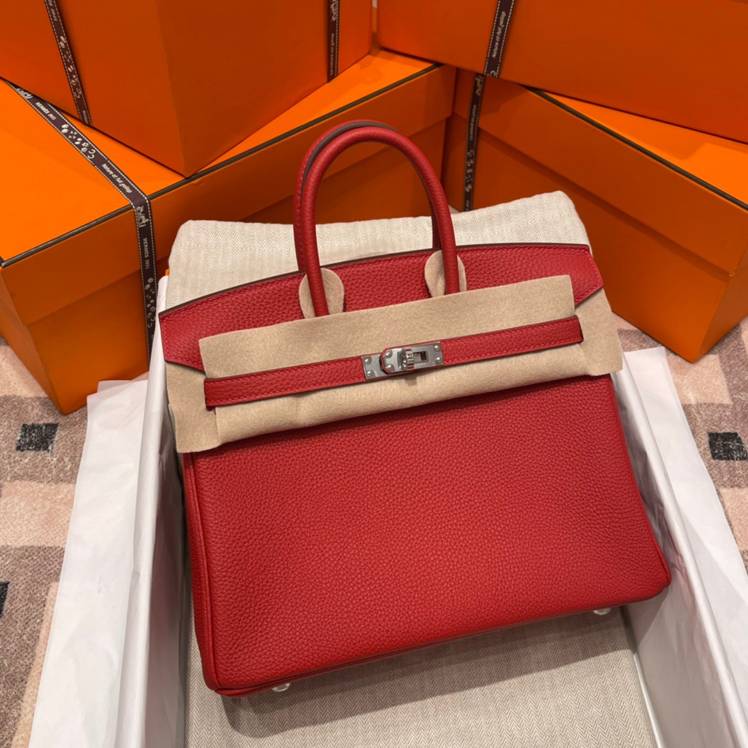 fb638e_56632f0f20a8452ca6377a69b0812a3dmv2.jpg Birkin 25 Togo Flag Red - Image 1