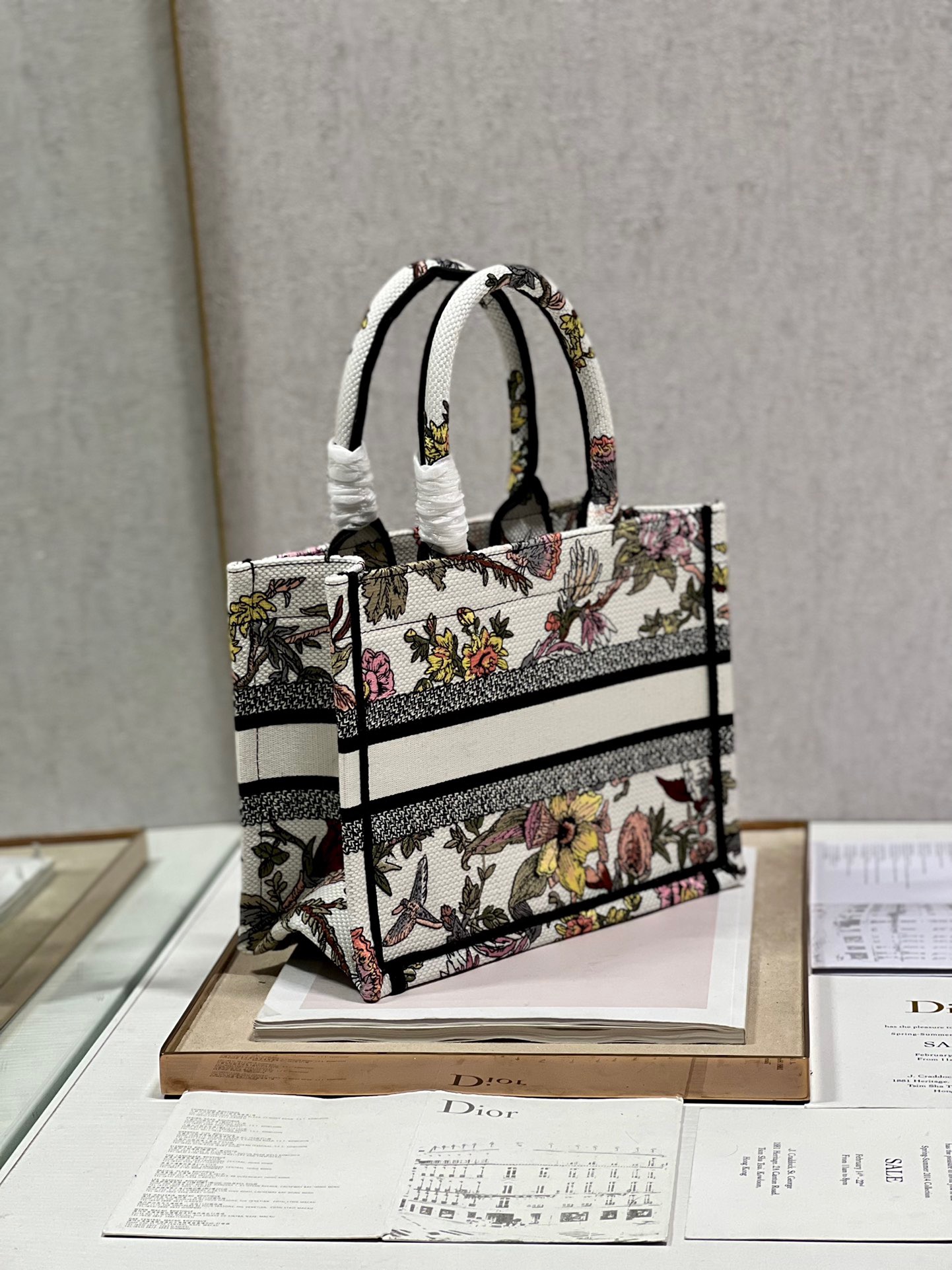 Dior Mini Book Tote Bag in Peony White - Image 9