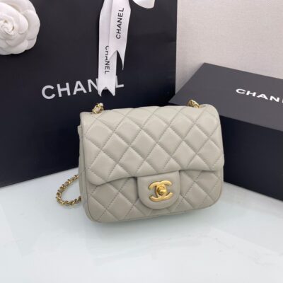 Chanel Classic Flap 18 Grey