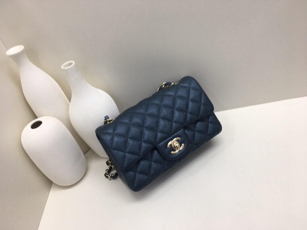 Chanel Classic Flap 20 Pearl Blue