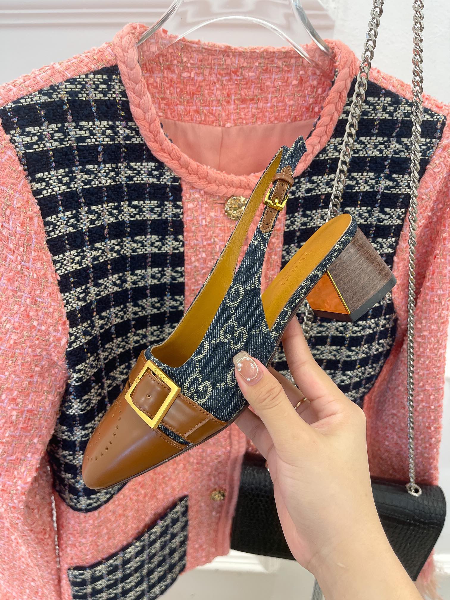 Gucci slingback sandals - Image 7