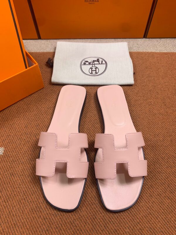 Hermes Sandals