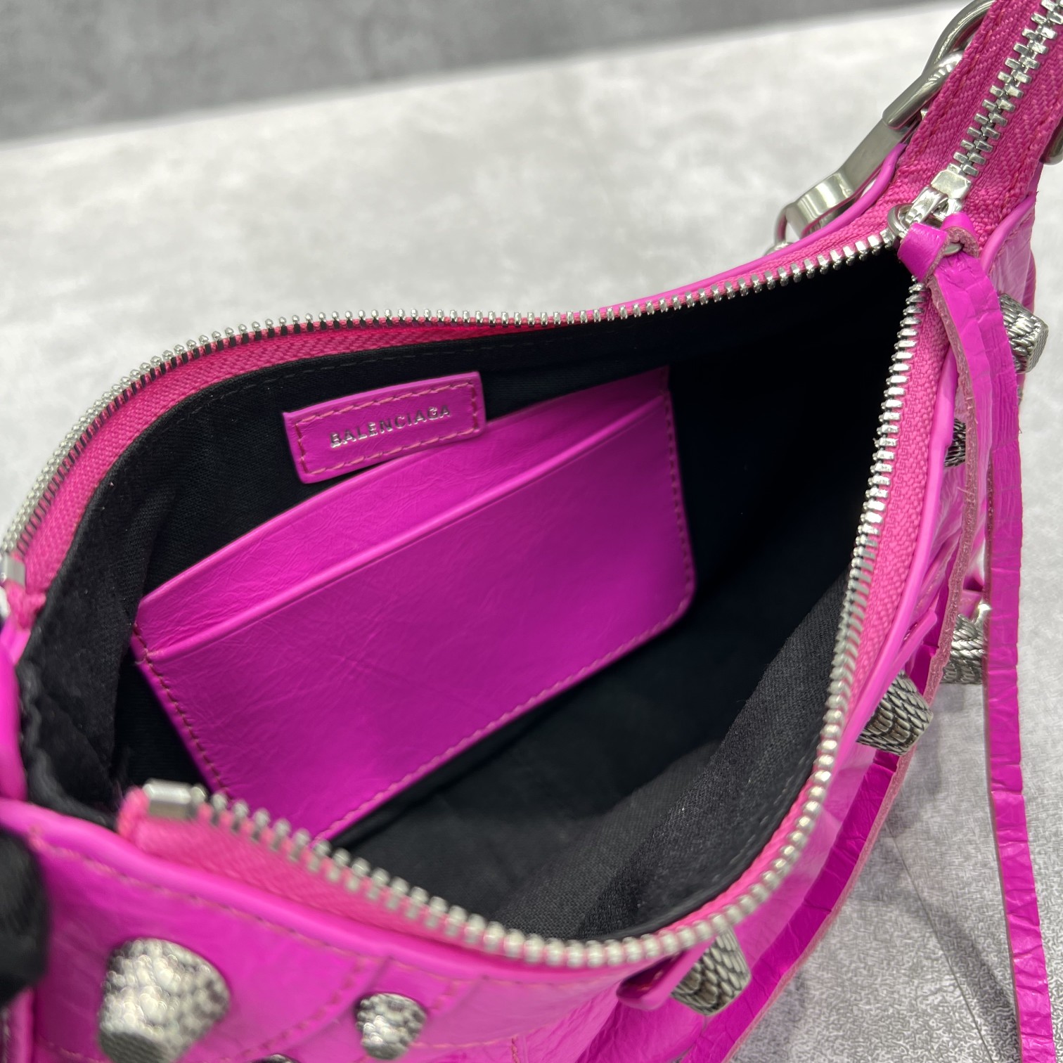 Balenciaga Le Cagole Mini - Image 9