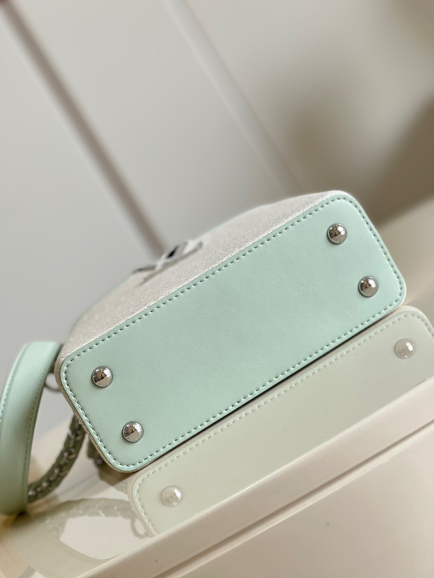 Louis Vuitton Capucines Mini Handbag in Starry Sky Crystal - Image 6