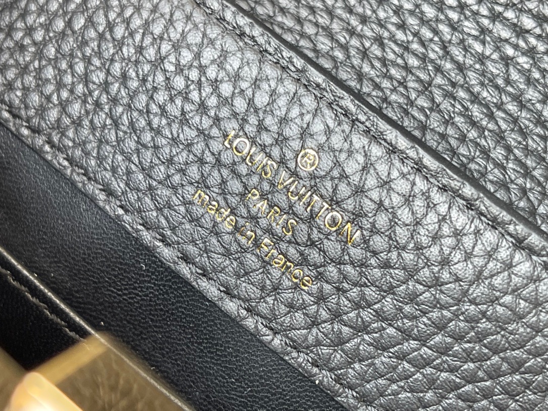 Louis Vuitton Capucines Mini Handbag in Black&Blue - Image 10