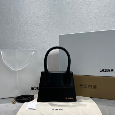 Jacquemus Le Chiquito 24 Black
