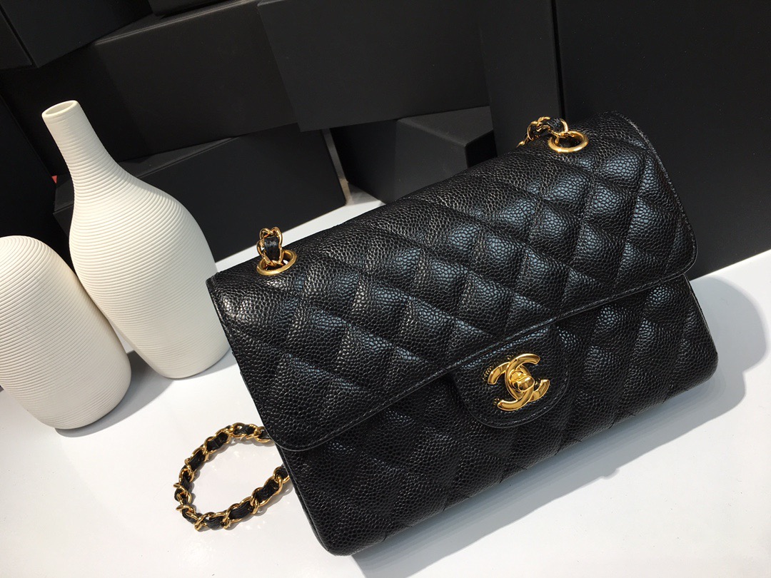fb638e_6834d2aa48a6430f89f2660699d57d8bmv2.jpg Chanel Classic Flap 23 Black - Image 1