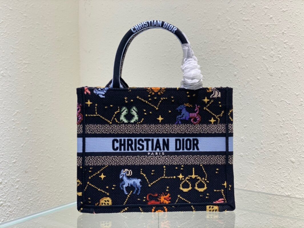 Dior Book Tote 26 Constelletion