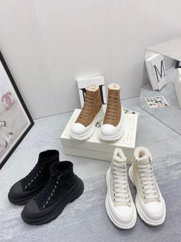 Alexander McQueen Thick-soled High-top Sneakers