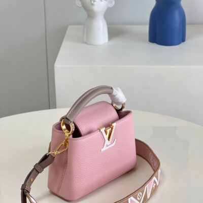 Louis Vuitton Capucines Mini Handbag in Rose Pink