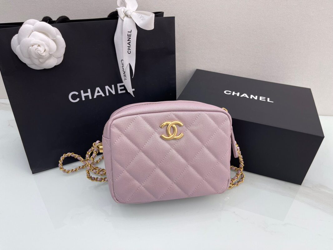 Chanel 21 Pearl Sakura Pink