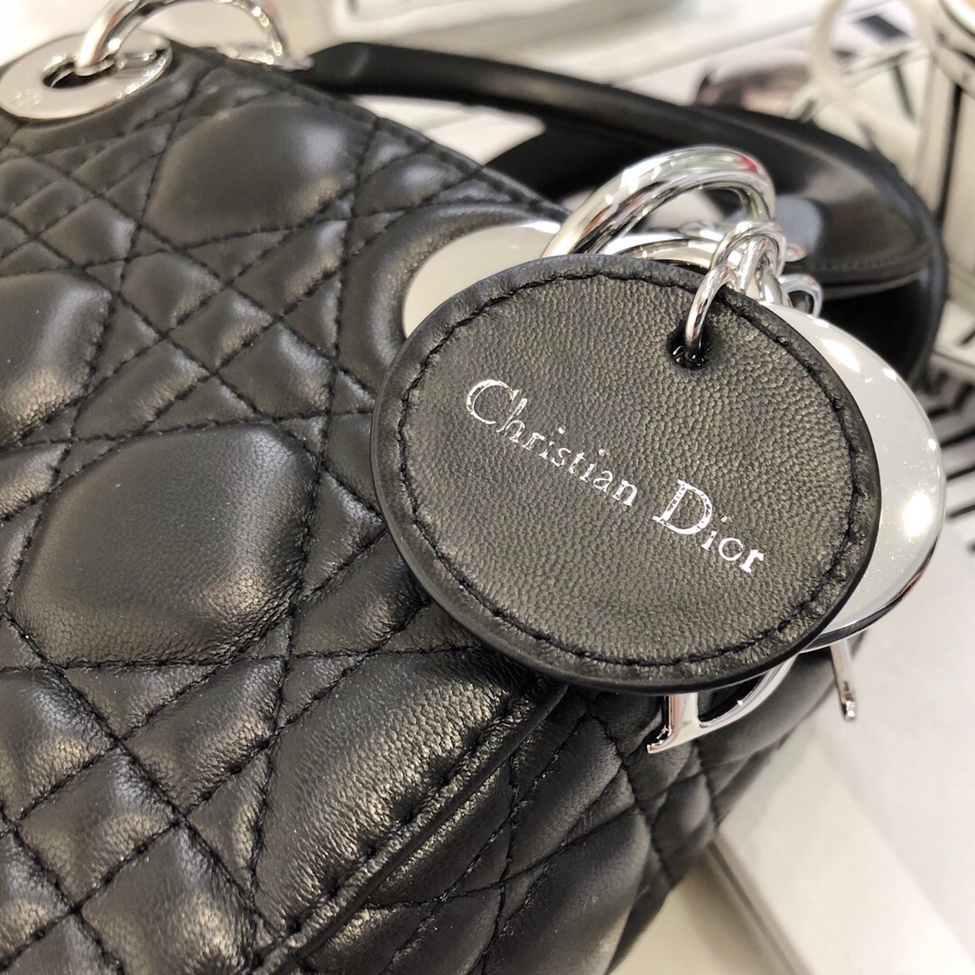 Lady Dior 17 Black - Image 5
