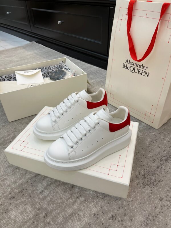 Alexander McQueen Sneakers