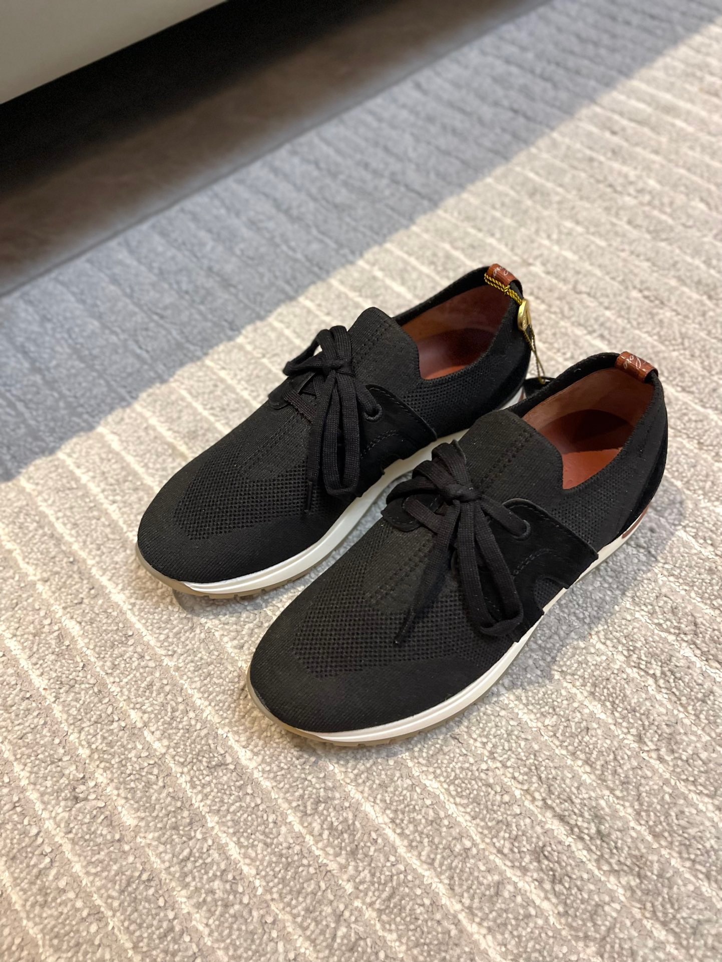 fb638e_74e23e55404540cdbb8dded85f7a6944mv2.jpg Loro Piana Black Mesh Shoes - Image 1