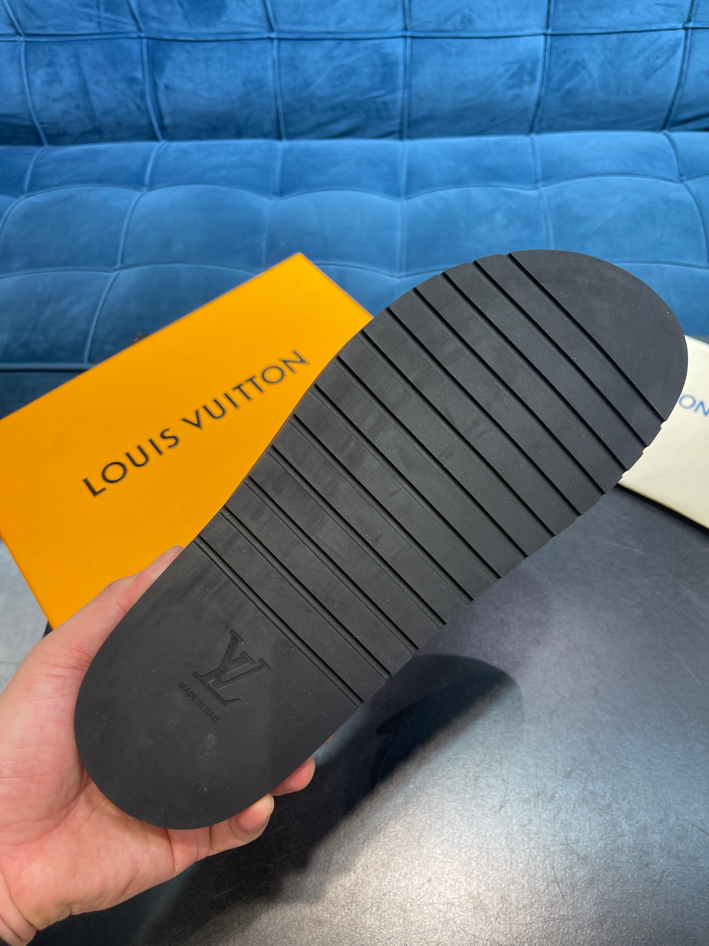 Louis Vuitton luxury sandals - Image 8