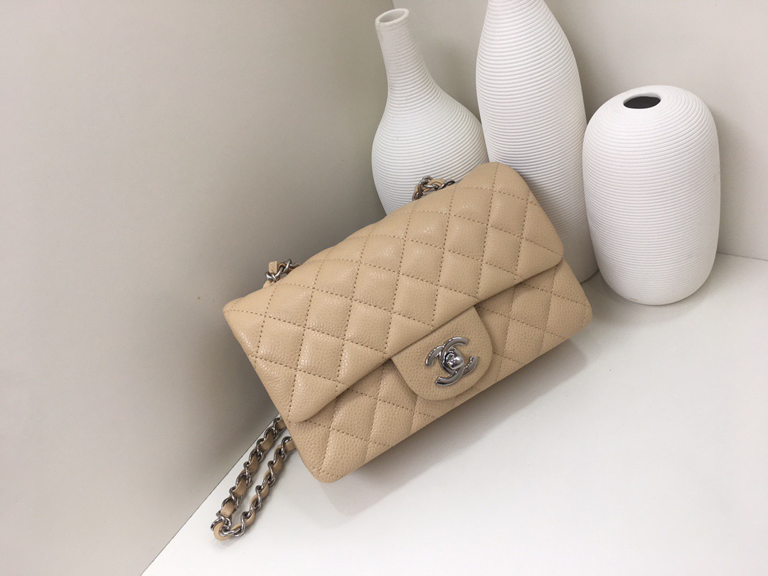 fb638e_777835ea7b404e728ebc6a98a29ad99cmv2.jpg Chanel Classic Flap 20 Apricot - Image 1