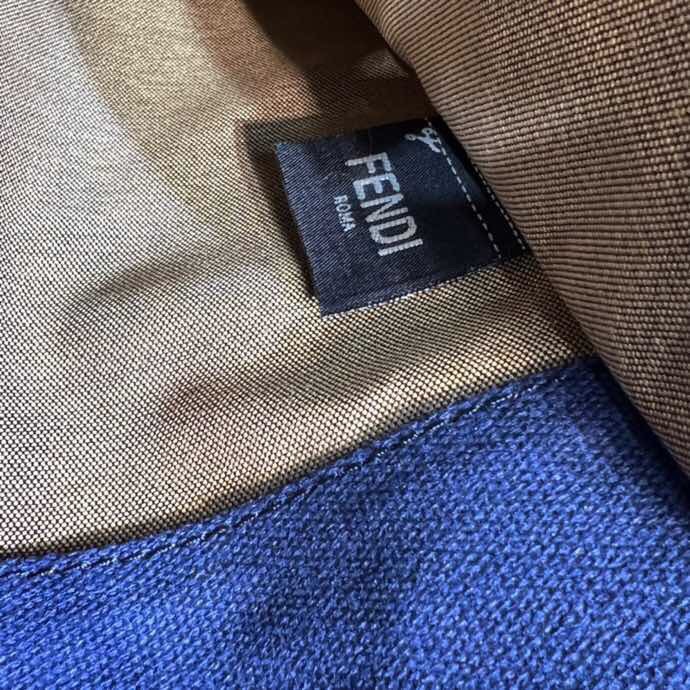 Fendi Peekaboo X-Tote Medium Bag - Image 9